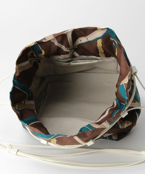 green label relaxing（グリーンレーベルリラクシング）の「＜Et/clo(エックロ)＞ドロスト 2WAY 巾着 ショルダー バッグ（ショルダーバッグ・レディース・ダークブラウン/オフホワイト・FREE）」の6枚目の写真