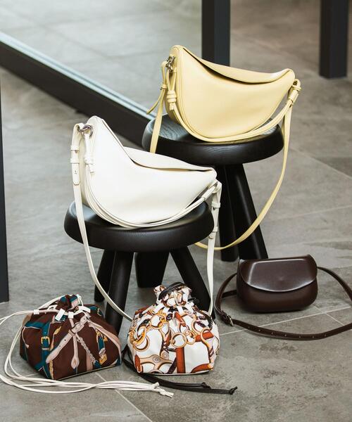 green label relaxing（グリーンレーベルリラクシング）の「＜Et/clo(エックロ)＞ドロスト 2WAY 巾着 ショルダー バッグ（ショルダーバッグ・レディース・ダークブラウン/オフホワイト・FREE）」の17枚目の写真