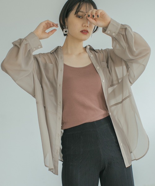 PAGEBOY（ページボーイ）の「アソートシアーBIGシャツ（シャツ/ブラウス・レディース・ブラック/ブラック系その他/イエロー系その他/グレイッシュベージュ・FREE）」の4枚目の写真