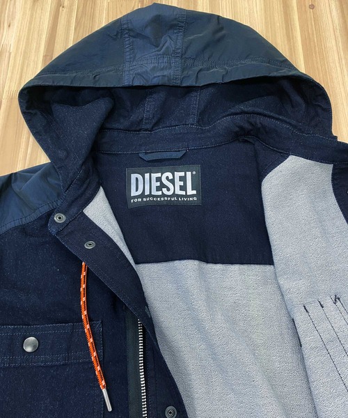 DIESEL（ディーゼル）の「JOGG JEANS デニムファブリック切替モッズコート「D-SIMILAR」（モッズコート・メンズ・ネイビー・L）」の9枚目の写真