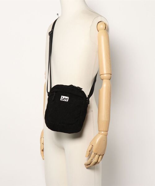 Lee(リー)の「【Lee】コーデュロイショルダー(ショルダーバッグ・メンズ・ブラック/ブラウン・ONE SIZE)」の3枚目の写真