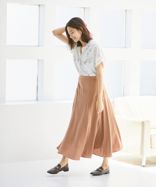 Rewde(ルゥデ)の「【雑誌掲載・TV着用】エスカルゴロングスカート(1R10-08225)(スカート・レディース・ベージュ/カーキ/レンガ・S/M/L)」の8枚目の写真