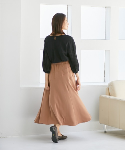 Rewde(ルゥデ)の「【雑誌掲載・TV着用】エスカルゴロングスカート(1R10-08225)(スカート・レディース・ベージュ/カーキ/レンガ・S/M/L)」の9枚目の写真