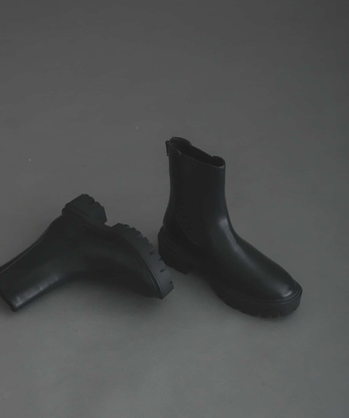 SENSE OF PLACE by URBAN RESEARCH（センスオブプレイスバイアーバンリサーチ）の「トラックソールサイドゴアブーツ（ブーツ・レディース・カーキ/ブラック/アイボリー・SMALL/LARGE/MEDIUM）」の10枚目の写真