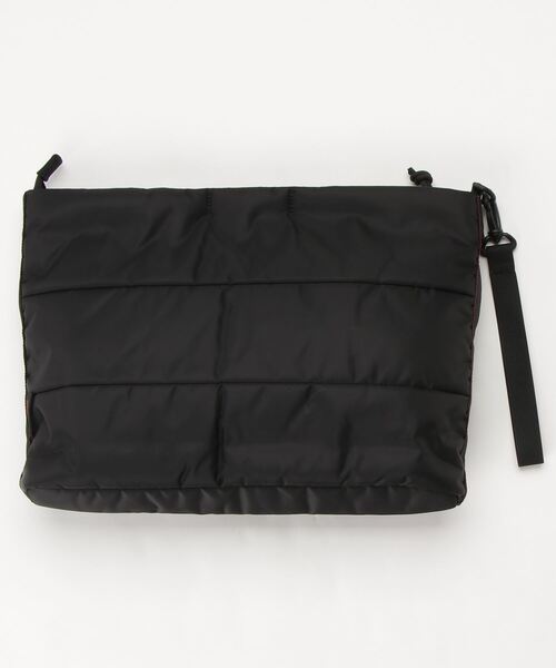 BRIEFING（ブリーフィング）の「CROSSCUT CLUTCH BAG/クロスカットクラッチバッグ（クラッチバッグ・レディース・ブラック/グレイッシュベージュ・FREE）」の3枚目の写真