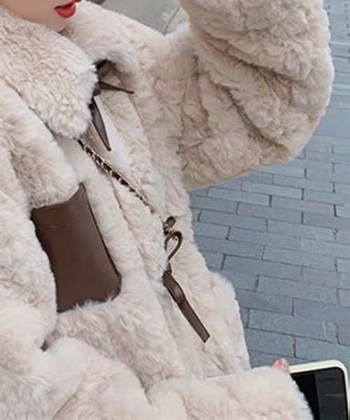 FRP（エフアールピー）の「YUGA フェイクムートン　ボア　ジャケットコート（ダウンジャケット/コート・レディース・オフホワイト・S/L/M）」の8枚目の写真