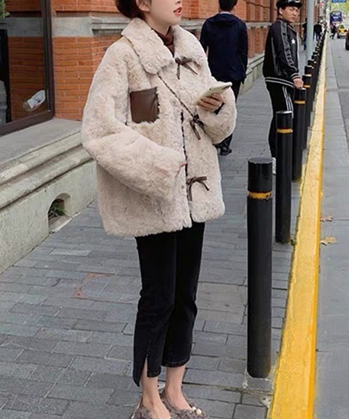 FRP（エフアールピー）の「YUGA フェイクムートン　ボア　ジャケットコート（ダウンジャケット/コート・レディース・オフホワイト・S/L/M）」の10枚目の写真