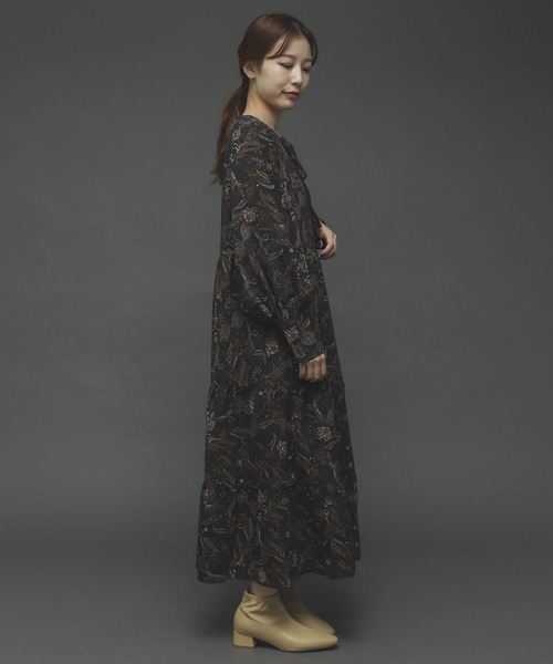 SENSE OF PLACE by URBAN RESEARCH(センスオブプレイスバイアーバンリサーチ)の「ペイズリーフラワーティアードワンピース(ワンピース・レディース・ブラウン系その他/ベージュ系その他・ONE)」の16枚目の写真