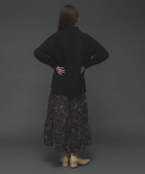 SENSE OF PLACE by URBAN RESEARCH(センスオブプレイスバイアーバンリサーチ)の「ペイズリーフラワーティアードワンピース(ワンピース・レディース・ブラウン系その他/ベージュ系その他・ONE)」の13枚目の写真