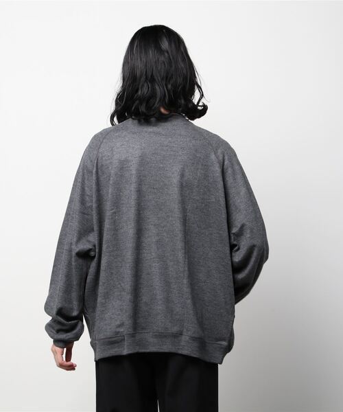 GOLD（ゴールド）の「GOLD / ゴールド：WASHABLE WOOL RAGLAN L/S TEE：21B-GL68805[MUS]（Tシャツ/カットソー・メンズ・チャコールグレー/ブラック/ブラック系その他・S/M/L）」の5枚目の写真