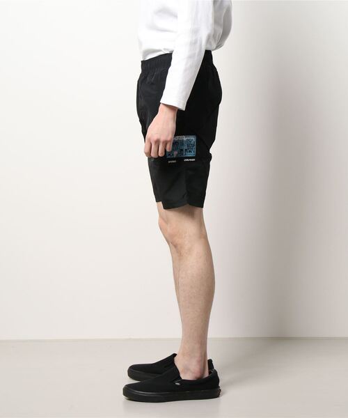 Afends(アフェンズ)の「WALK SHORTS/AFENDS(アフェンズ)ショートパンツ(その他パンツ・メンズ・ブラック・32inch/30inch)」の2枚目の写真