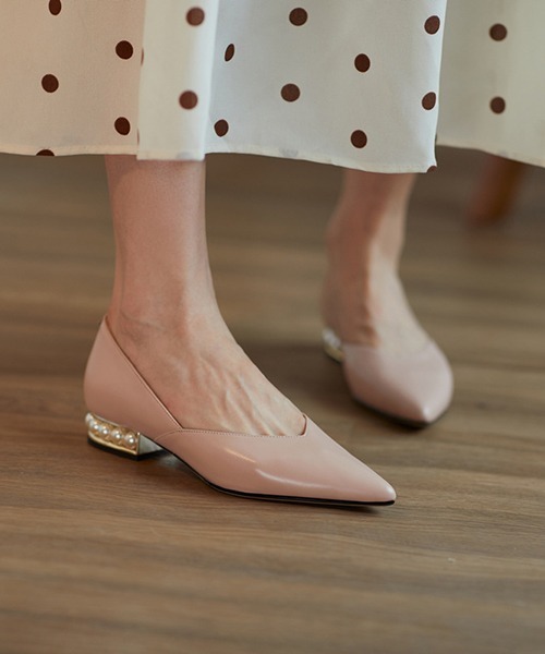 SVEC（シュベック）の「パールヒール ポインテッド フラット パンプス（パンプス・レディース・ホワイト/ブラック/ピンク・38/39/35/36/37/40）」の11枚目の写真
