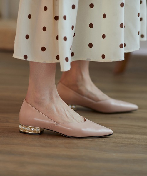 SVEC（シュベック）の「パールヒール ポインテッド フラット パンプス（パンプス・レディース・ホワイト/ブラック/ピンク・38/39/35/36/37/40）」の14枚目の写真