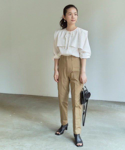 titivate（ティティベイト）の「ｹｰﾌﾟ付きﾉｰｶﾗｰﾌﾞﾗｳｽ（シャツ/ブラウス・レディース・オフホワイト/ライトグリーン/ブラック・S/M）」の7枚目の写真