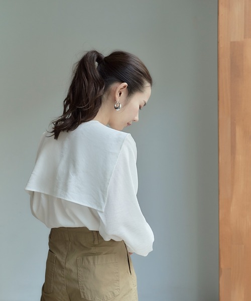 titivate（ティティベイト）の「ｹｰﾌﾟ付きﾉｰｶﾗｰﾌﾞﾗｳｽ（シャツ/ブラウス・レディース・オフホワイト/ライトグリーン/ブラック・S/M）」の8枚目の写真