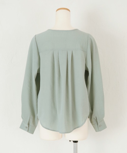 titivate（ティティベイト）の「ｹｰﾌﾟ付きﾉｰｶﾗｰﾌﾞﾗｳｽ（シャツ/ブラウス・レディース・オフホワイト/ライトグリーン/ブラック・S/M）」の18枚目の写真