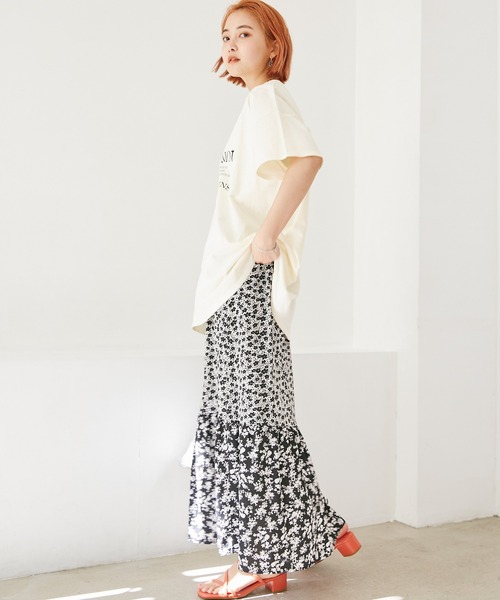 LAVEANGE(ラビアンジェ)の「ロゴビッグTEE(Tシャツ/カットソー・レディース・オフホワイト/グリーン/ブルー/スミクロ/ピンク・M/L/4L/3L/LL)」の14枚目の写真