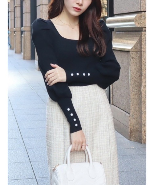 MIIA（ミーア）の「マトンスリーブニットトップス（ニット/セーター・レディース・ブラック/オフホワイト/ブルー・FREE）」の5枚目の写真