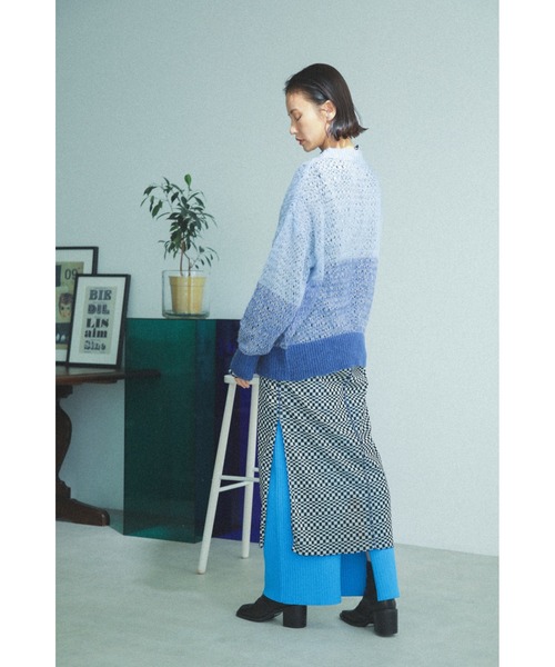 ROSE BUD(ローズバッド)の「<ブラックのみWEB限定カラー>シアーニット(ニット/セーター・レディース・ブルー/グリーン/ピンク/ブラック・ONE SIZE)」の5枚目の写真