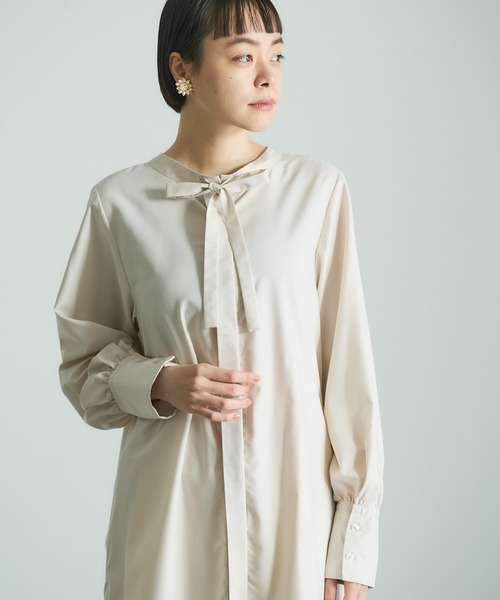 PUAL CE CIN（ピュアルセシン）の「【Du noir】2WAYボウタイブラウス（シャツ/ブラウス・レディース・ベージュ/ブラック/オフホワイト・FREE）」の3枚目の写真