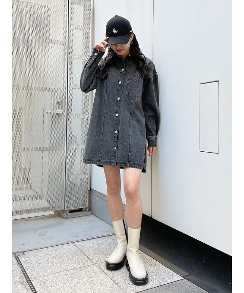 ENVYM（アンビー）の「ＤＥＮＩＭシャツＯＰ（ワンピース・レディース・ブラック/ブルー・FREE）」の3枚目の写真