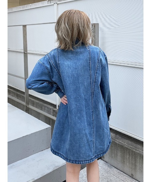 ENVYM（アンビー）の「ＤＥＮＩＭシャツＯＰ（ワンピース・レディース・ブラック/ブルー・FREE）」の5枚目の写真