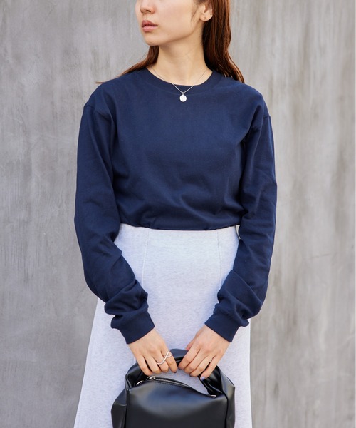 Printstar(プリントスター)の「厚すぎず軽すぎない、ちょうどいいロンT【Printstar】ヘビーウェイトロングスリーブTシャツ リブ付き ロンT 長袖Tシャツ 無地 オーバーサイズ ユニセックス 00110(Tシャツ/カットソー・レディース・ホワイト/ブラック/パープル/グレー/オリーブ/ブルー/アイボリー/ピンク/ブラウン/バーガンディー/スミクロ/キャメル/ネイビー・S/M/L/XL/2XL)」の8枚目の写真