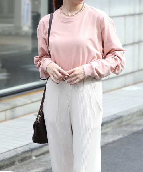 Printstar(プリントスター)の「厚すぎず軽すぎない、ちょうどいいロンT【Printstar】ヘビーウェイトロングスリーブTシャツ リブ付き ロンT 長袖Tシャツ 無地 オーバーサイズ ユニセックス 00110(Tシャツ/カットソー・レディース・ホワイト/ブラック/パープル/グレー/オリーブ/ブルー/アイボリー/ピンク/ブラウン/バーガンディー/スミクロ/キャメル/ネイビー・S/M/L/XL/2XL)」の16枚目の写真