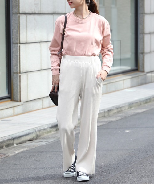 Printstar(プリントスター)の「厚すぎず軽すぎない、ちょうどいいロンT【Printstar】ヘビーウェイトロングスリーブTシャツ リブ付き ロンT 長袖Tシャツ 無地 オーバーサイズ ユニセックス 00110(Tシャツ/カットソー・レディース・ホワイト/ブラック/パープル/グレー/オリーブ/ブルー/アイボリー/ピンク/ブラウン/バーガンディー/スミクロ/キャメル/ネイビー・S/M/L/XL/2XL)」の15枚目の写真