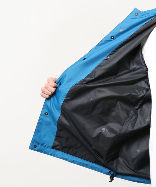 THE NORTH FACE(ザノースフェイス)の「ザ ノース フェイス THE NORTH FACE The Coach Jacket(ザコーチジャケット)(ナイロンジャケット・メンズ・ブルー/グレー/グリーン/ブラック/グリーン系・LL/L/S/M)」の8枚目の写真