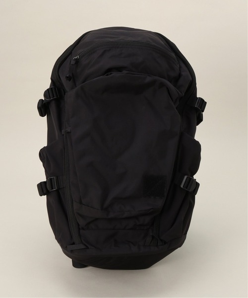 JOURNAL STANDARD(ジャーナルスタンダード)の「【EVERGOODS/エバーグッズ】マウンテン パネルローダー 30L(バックパック/リュック・メンズ・ブラック・FREE)」の10枚目の写真