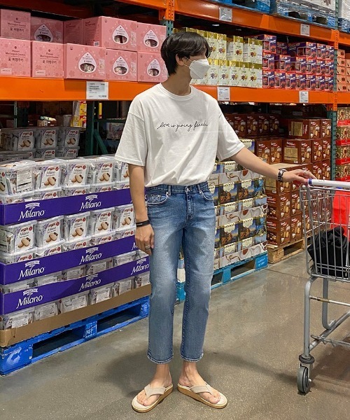 ASCLO（エジュクロ）の「ASCLO Beru Lettering T Shirt（Tシャツ/カットソー・メンズ・ホワイト/ブラック・FREE）」の5枚目の写真