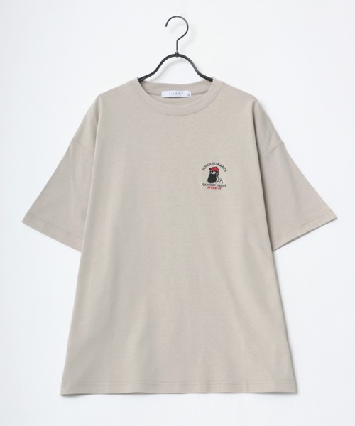 Lazar(ラザル)の「Uncle Beard ビッグシルエット ワンポイント刺繍 Tシャツ(Tシャツ/カットソー・メンズ・ホワイト/ブラック/ダークグリーン/ベージュ/ホワイト系その他/ブラック系その他/ベージュ系その他/ブルー系その他・LL/M/L)」の18枚目の写真