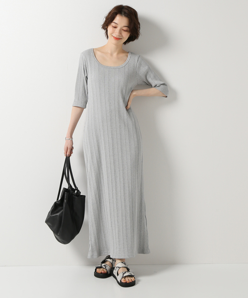 IENA(イエナ)の「ランダムリブIラインカットワンピース(ワンピース・レディース・ライトグレー/ブラック・36/38)」の15枚目の写真