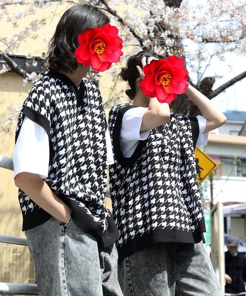 ８(eight)（エイト）の「ジャガード千鳥柄ニットベスト（ベスト・メンズ・チャコール/グリーン/ブラック・MEDIUM/X-LARGE/LARGE）」の2枚目の写真