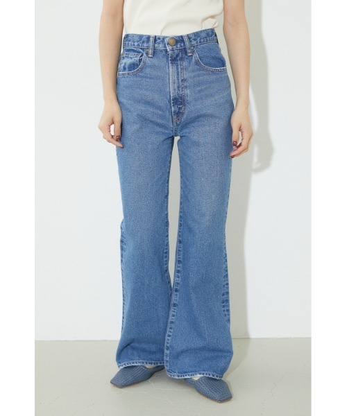 BLACK BY MOUSSY（ブラックバイマウジー）の「MATARI Al Makha denim（マタリアールマッカデニム）（デニムパンツ・レディース・ブルー/ライトブルー・23inch/24inch/25inch/26inch）」の11枚目の写真