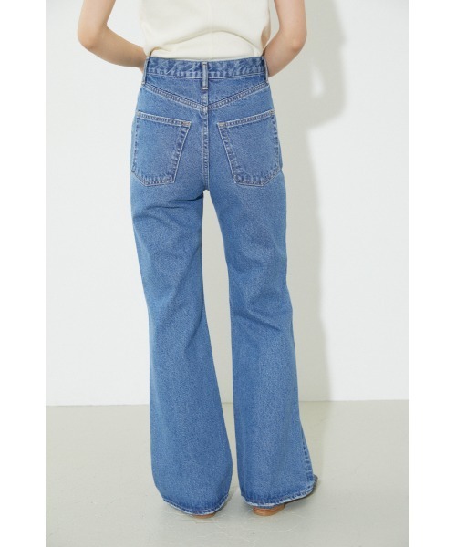 BLACK BY MOUSSY（ブラックバイマウジー）の「MATARI Al Makha denim（マタリアールマッカデニム）（デニムパンツ・レディース・ブルー/ライトブルー・23inch/24inch/25inch/26inch）」の9枚目の写真