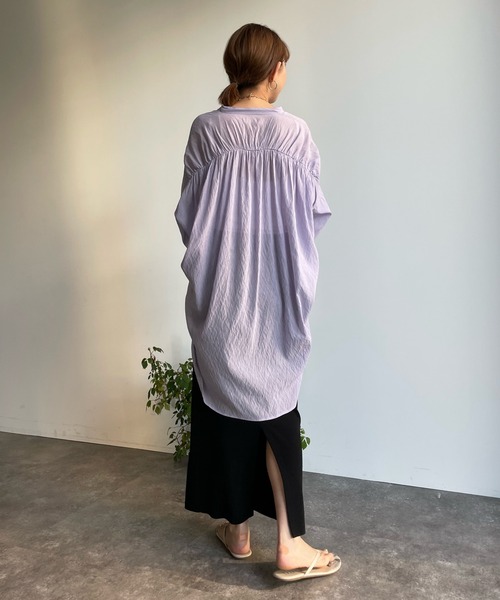 DouDou(ドゥドゥ)の「袖リブバックギャザーシャツ(シャツ/ブラウス・レディース・ブラック/オフホワイト/ピンク/ベージュ/パープル・FREE)」の19枚目の写真