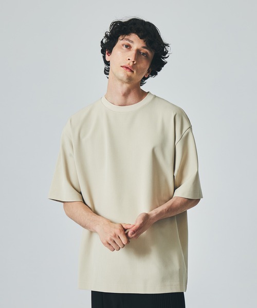 UNITED TOKYO(ユナイテッドトウキョウ)の「アウトラストオーバーサイズTシャツ(Tシャツ/カットソー・メンズ・ブラック/カーキ/アイボリー/その他17・1/2/3)」の16枚目の写真