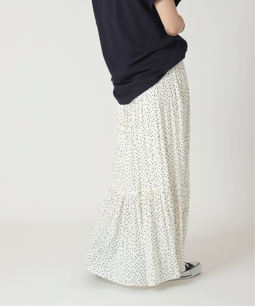 B.C STOCK(ベーセーストック)の「ドットティアードスカート(スカート・レディース・ホワイト/ブラック/キャメル・FREE)」の2枚目の写真
