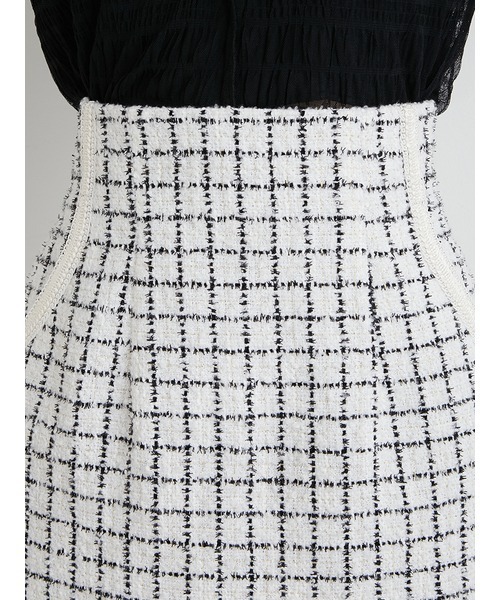 LILY BROWN（リリーブラウン）の「ブレードトリムツイードミニスカート（スカート・レディース・ホワイト/ブラック/ターコイズブルー・1/0）」の7枚目の写真