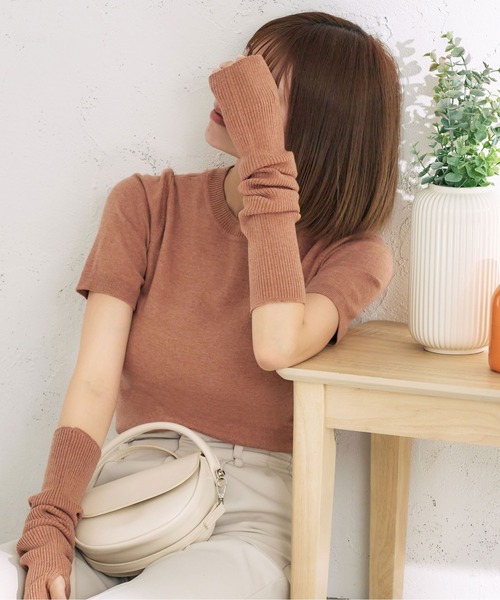 fupel（フぺル）の「アームウォーマーニットSET（アームカバー・レディース・オフホワイト/オレンジ/ブルー/モカ・FREE）」の4枚目の写真