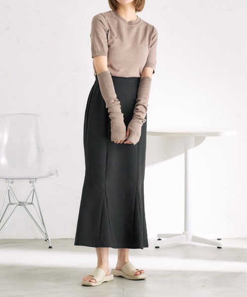 fupel（フぺル）の「アームウォーマーニットSET（アームカバー・レディース・オフホワイト/オレンジ/ブルー/モカ・FREE）」の7枚目の写真