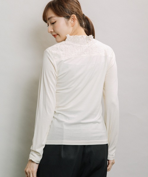 ELVENCE DEUX（エルベンスドゥ）の「テレコレースツカイHN（Tシャツ/カットソー・レディース・ブラック/ベージュ/オフホワイト・MEDIUM/LARGE）」の19枚目の写真