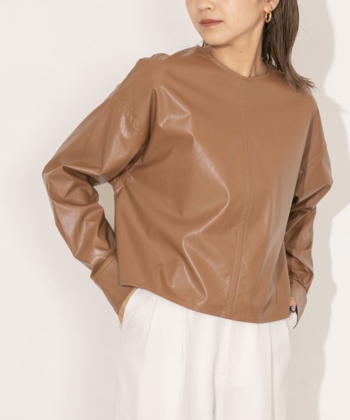 KBF（ケイビーエフ）の「フェイクレザーブラウス（シャツ/ブラウス・レディース・オリーブ/ブラック/ブラウン・ONE）」の18枚目の写真