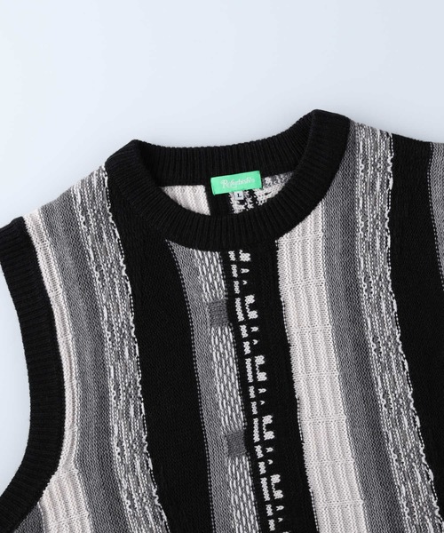 Right-on（ライトオン）の「【Refurbish】総柄ニットベスト（ベスト・メンズ・グリーン/ブラック・M/L）」の5枚目の写真