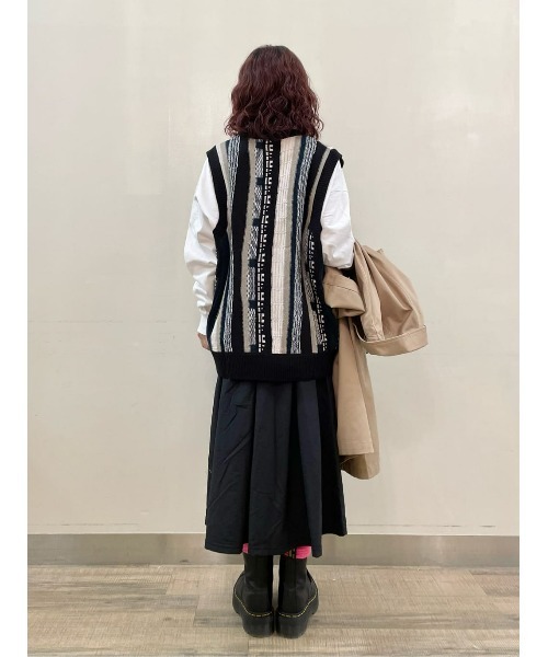 Right-on（ライトオン）の「【Refurbish】総柄ニットベスト（ベスト・メンズ・グリーン/ブラック・M/L）」の20枚目の写真