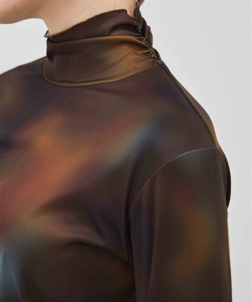 PUBLIC TOKYO(パブリックトウキョウ)の「マーブリングプリントトップス(Tシャツ/カットソー・レディース・パープル/ブラウン・FREE)」の10枚目の写真