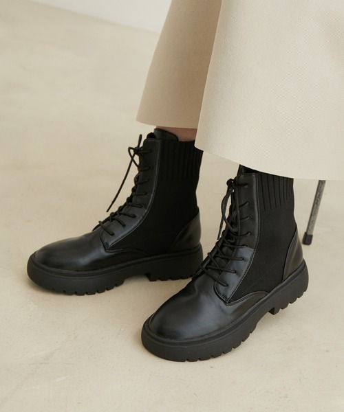 Juze（ジュゼ）の「レースアップボリュームソールブーツ（ブーツ・レディース・ブラック/カーキ・L/M）」の9枚目の写真