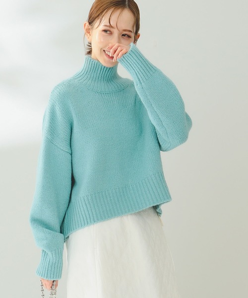 B:MING by BEAMS（ビーミングバイビームス）の「B:MING by BEAMS / バックスリット ハイネック ニット（ニット/セーター・レディース・オフホワイト/サックスブルー/レッド/ベージュ・FREE）」の3枚目の写真